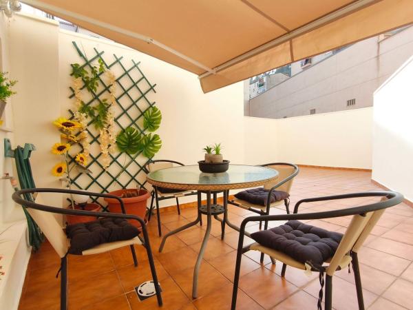 Продажа квартиры на Piso en Barri Eixample, Alcoy / Alcoi, Алкой
 photo 1