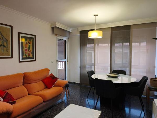 Продажа квартиры на Piso en Barri Eixample, Alcoy / Alcoi, Алкой
 photo 4