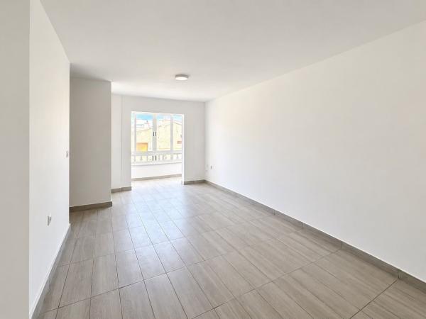 Продажа квартиры на Piso en Calle Galeón, Avenida Habaneras - Curva de Palangre, Torrevieja, Торревьеха
photo 1