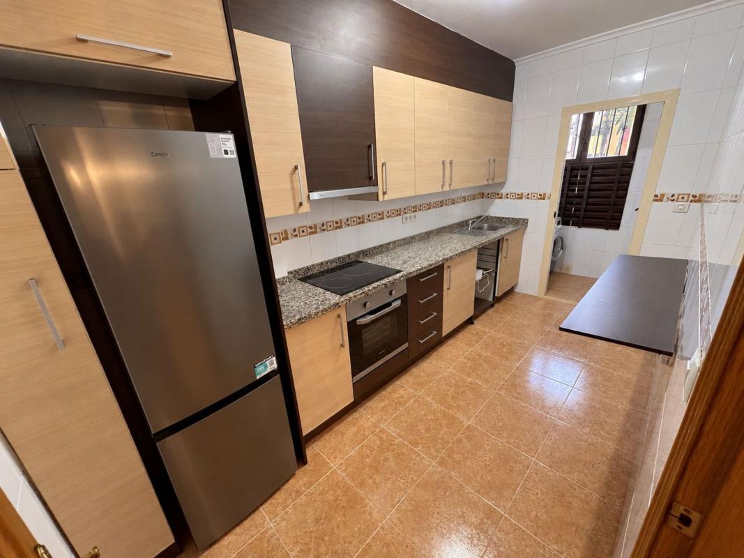 Продажа квартиры на Piso en Calle Albello, San Antón - Palmerales, Elche / Elx, Эльче / Эльх
 photo 4