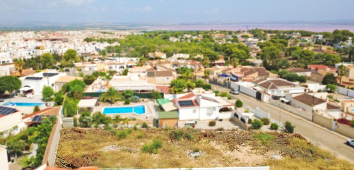 Terreno en venta en Torrevieja, Alicante photo 4