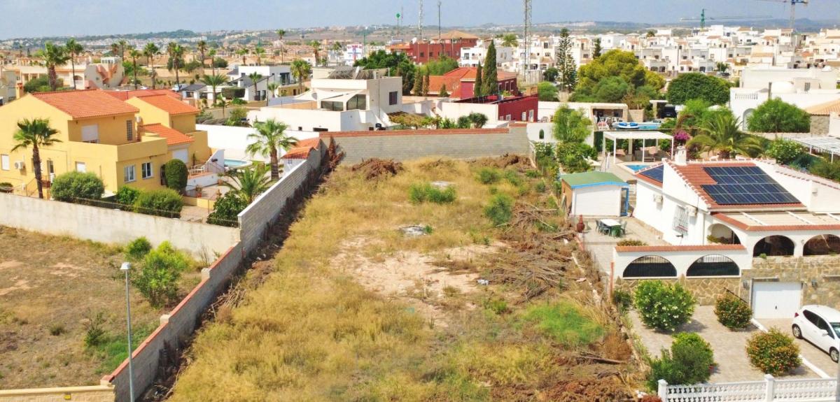 Terreno en venta en Torrevieja, Alicante photo 5