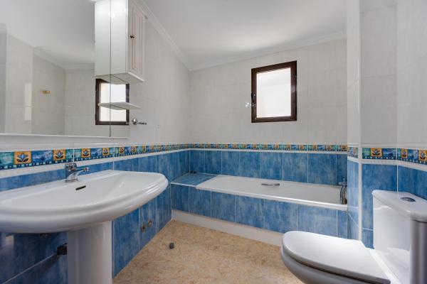 Apartamentos, Сан-Мигель-де-Салинас
 photo 4