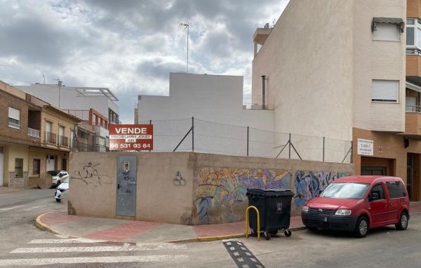 Terreno en Calle Ortega y Gasset, Callosa de Segura photo 2