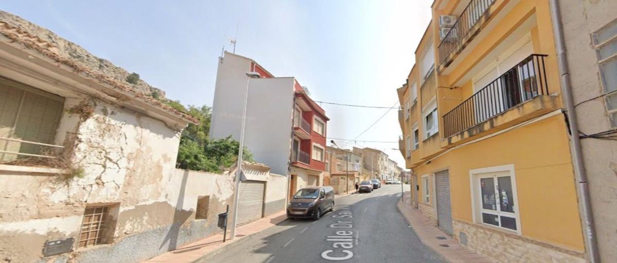 Properties for sale and rent in Spain photo 2