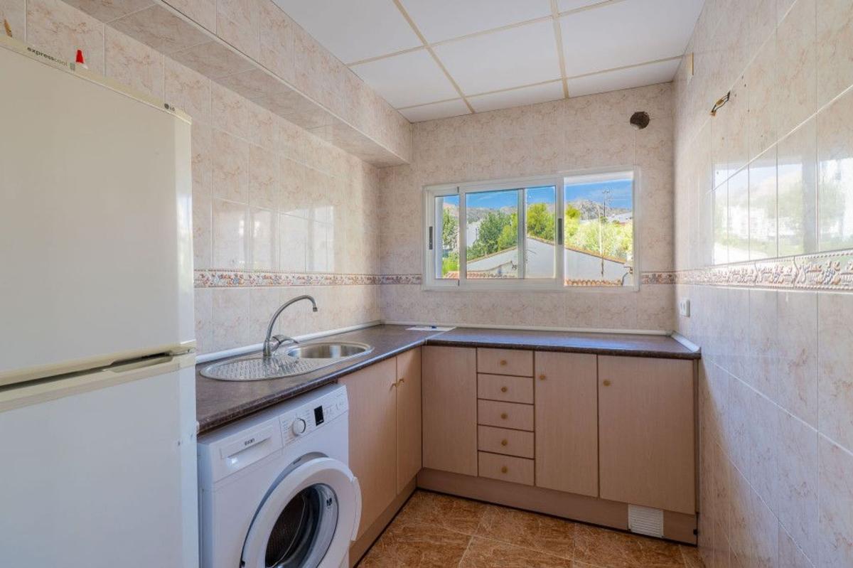 Продажа квартиры на Piso en Partida Borumbot, Manzanera-Tosal, Calpe, Кальпе
photo 5