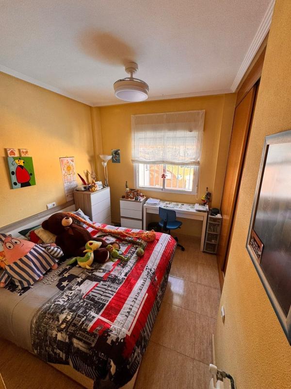 Properties for sale and rent in Spain photo 5