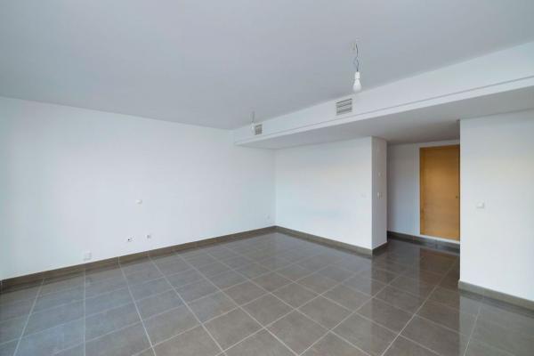 Venta de piso en Piso en Calle Vicente Alexandre, Benisaudet, Alicante / Alacant, Alicante / Alacant
 photo 4