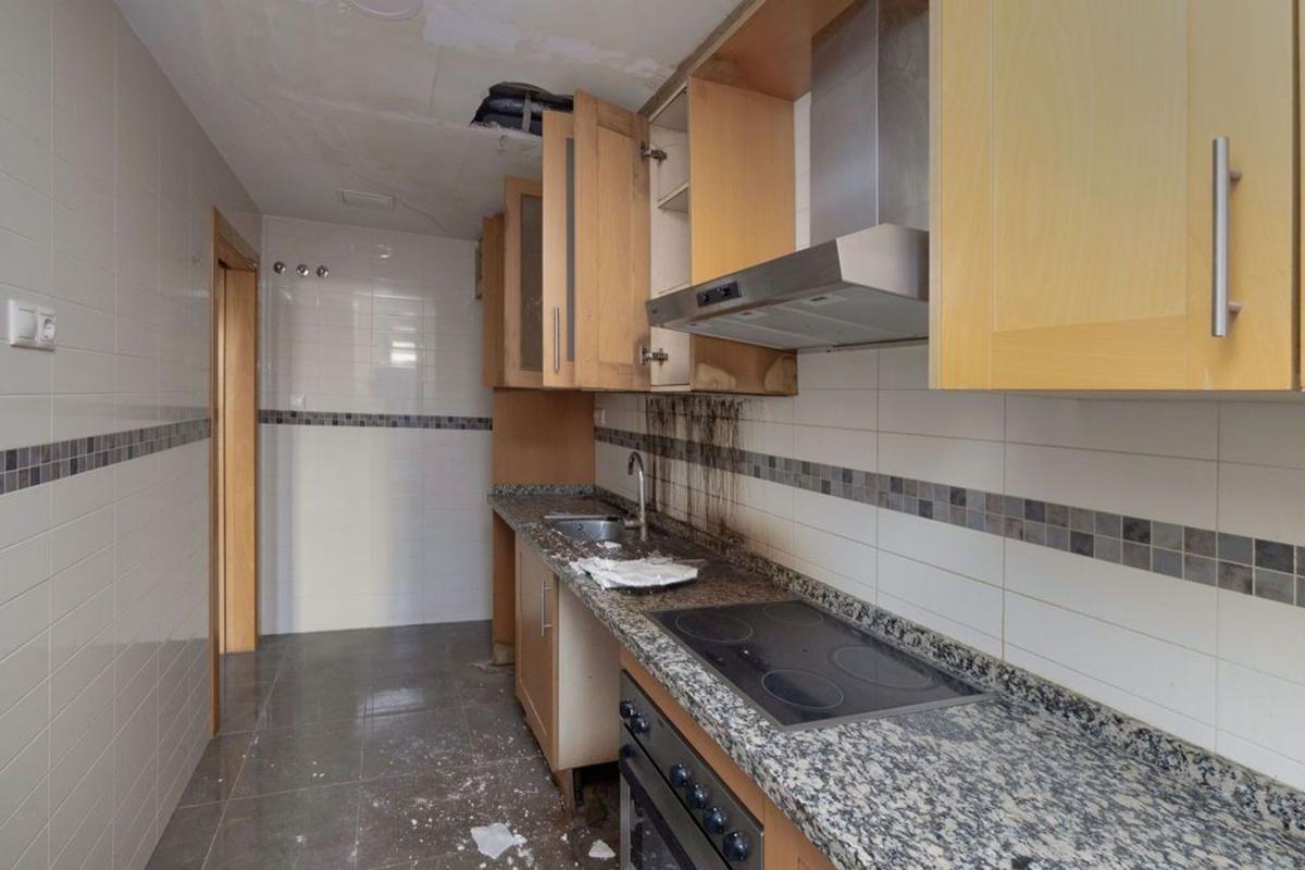 Продажа квартиры на Piso en Calle Vicente Alexandre, Benisaudet, Alicante / Alacant, Аликанте / Алакант
 photo 5