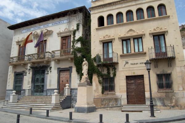 Chalet pareado en Calle San Antonio, Orihuela Ciudad, Orihuela photo 1