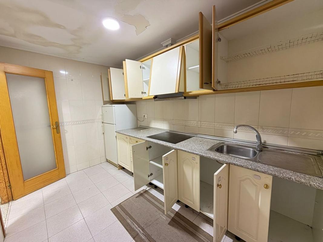Sale of apartment in Piso en Calle Santomera, El Acequión, Torrevieja, Torrevieja
photo 4