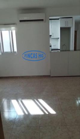Apartment for sale in Piso en Campoamor, Alicante / Alacant, Alicante thumbnail 3