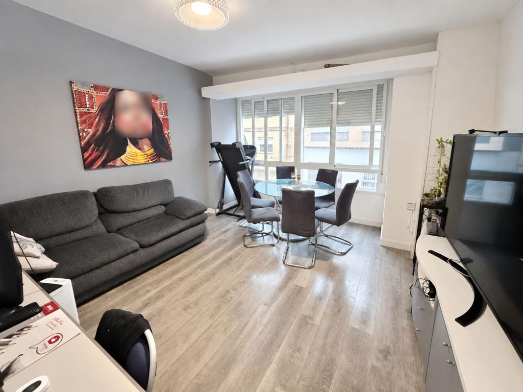 Sale of apartment in Piso en Calle Agustín Santonja, San Agustín, Alicante / Alacant, Alicante
photo 1