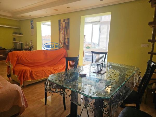 Sale of flat in Piso en Virgen del Remedio - Parque lo Morant, Alicante / Alacant, Alicante
thumbnail 2