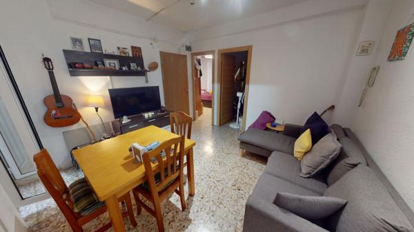 Sale of flat in Piso en Calle Concepción Arenal, Pont Nou-Corazón de Jesús, Elche / Elx, Elche / Elx
thumbnail 3