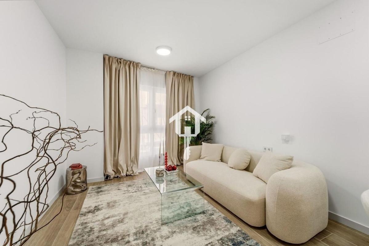 Venta de piso en Piso en Calle Doctor Buades, Carolinas Altas, Alicante / Alacant, Alicante / Alacant
photo 5