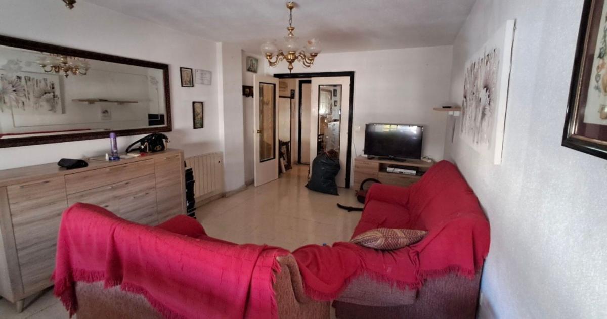 Venta de piso en Piso en Avenida de la Vega, 21, Orihuela Ciudad, Orihuela, Orihuela
photo 1