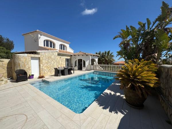 Casa o chalet independiente en Calle Adelfas, Cumbre del Sol, Benitachell photo 1