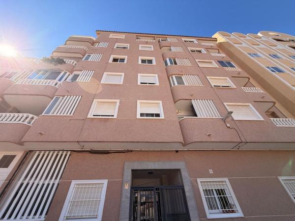 Продажа квартиры на Piso en Campello Playa, El Campello, Эль Кампельо
thumbnail 2