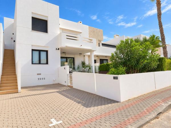 Продажа квартиры на Piso en Calle Bigastro, 2203, Algorfa, Алгорфа
photo 1