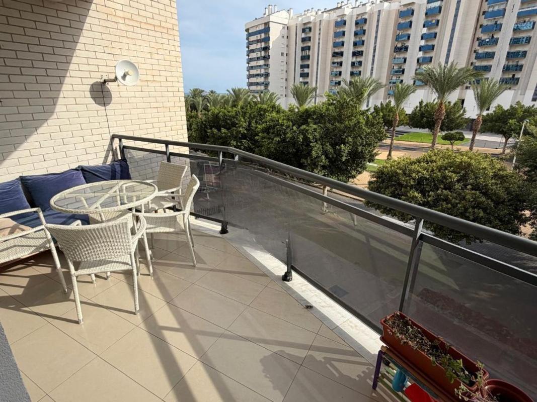 Sale of apartment in Piso en Avenida Rosa dels Vents, Bulevar - Puerta Mítica, La Villajoyosa / Vila Joiosa, La Villajoyosa / Vila Joiosa
photo 1