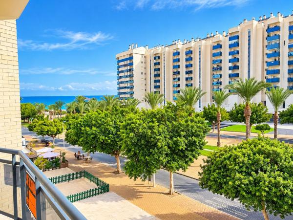 Sale of flat in Piso en Avenida Rosa dels Vents, Bulevar - Puerta Mítica, La Villajoyosa / Vila Joiosa, La Villajoyosa / Vila Joiosa
thumbnail 2