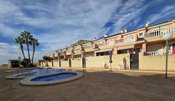 Chalet adosado en Calle del Sofre, 3, Valle del Sol - Rio Park, Mutxamel thumbnail 2