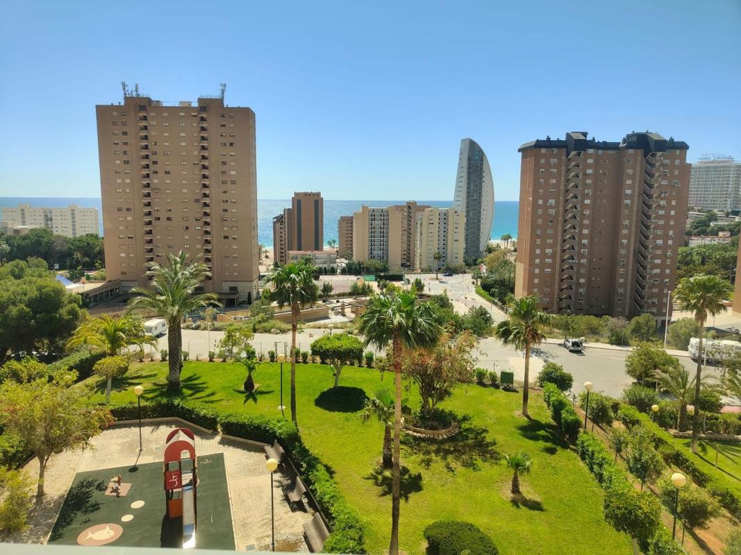 Продажа квартиры на Piso en Playa de Poniente, Benidorm, Бенидорм
photo 1