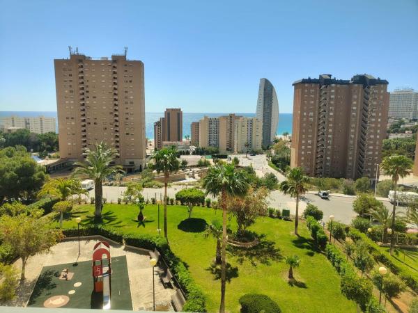 Sprzedaż mieszkania w Piso en Playa de Poniente, Benidorm, Benidorm
photo 1