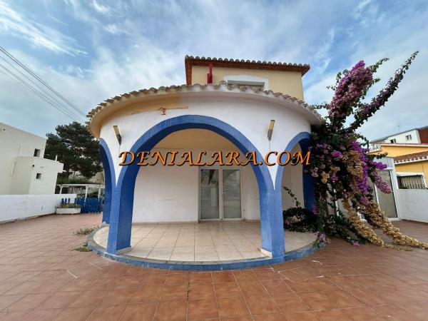 Chalet independiente en venta en Casa o chalet en Les Bovetes-La Felicidad, Denia, Denia
thumbnail 2