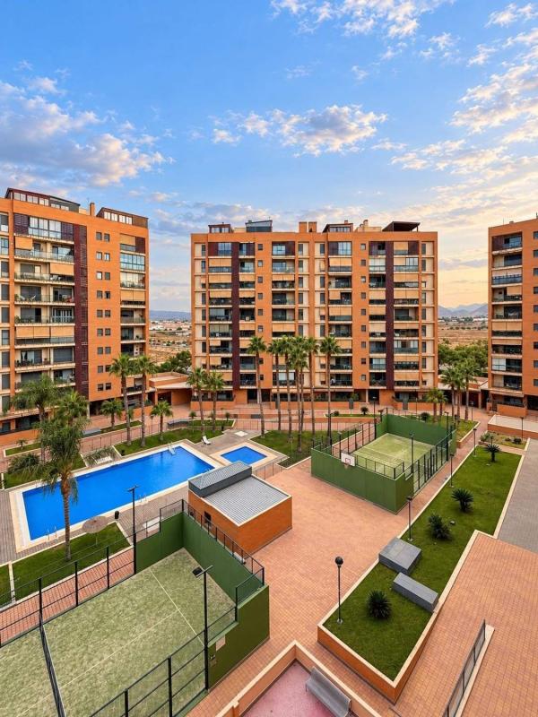 Продажа квартиры на Piso en Avenida Médico Ricardo Ferre, Paus, Alicante / Alacant, Аликанте / Алакант
photo 1