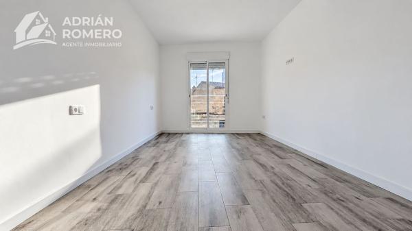 Chalet pareado en Calle San Isidro, 13, Centro, Mutxamel thumbnail 2