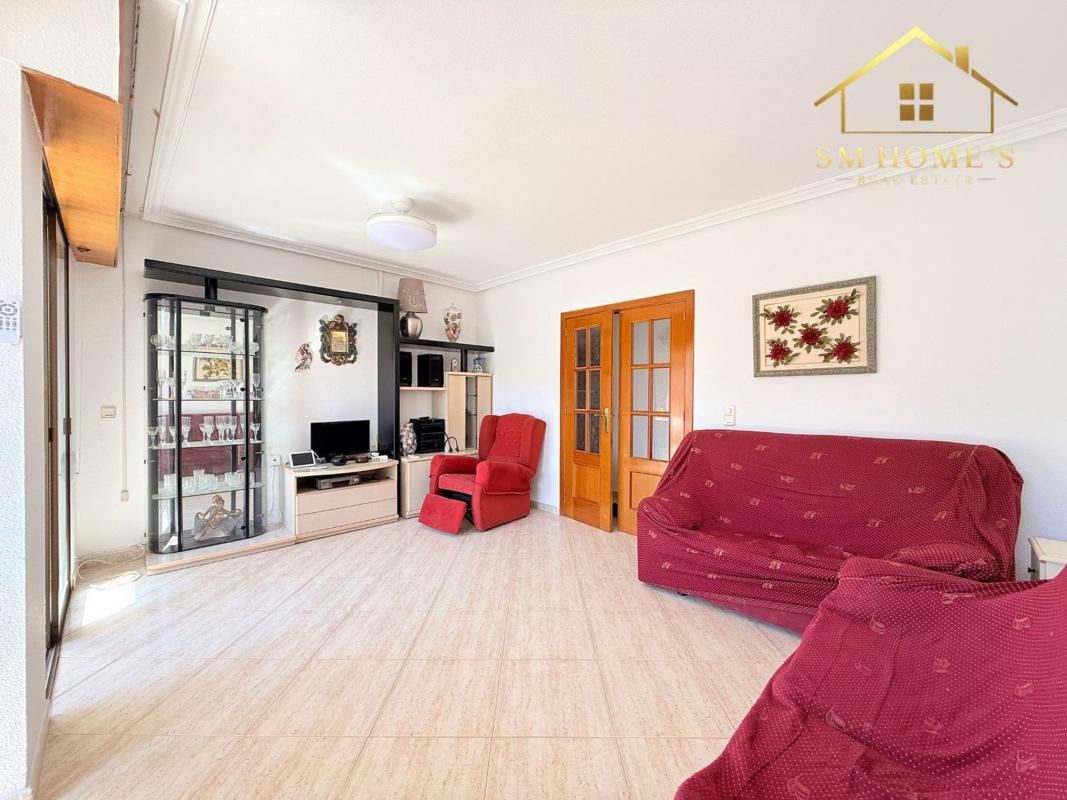 Sale of apartment in Piso en Calle Moreal, Bigastro, Bigastro
photo 3