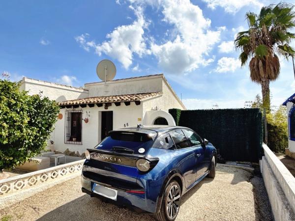 Частный шале на продаже в Casa o chalet en Benimeit-Tabaira, Moraira, Морайра photo 1