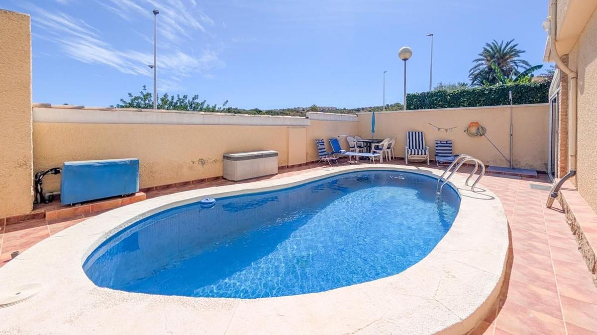 Properties for sale and rent in Spain photo 3
