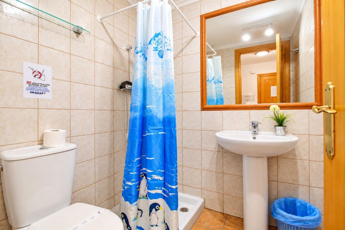 Propiedades en venta y alquiler en España photo 3