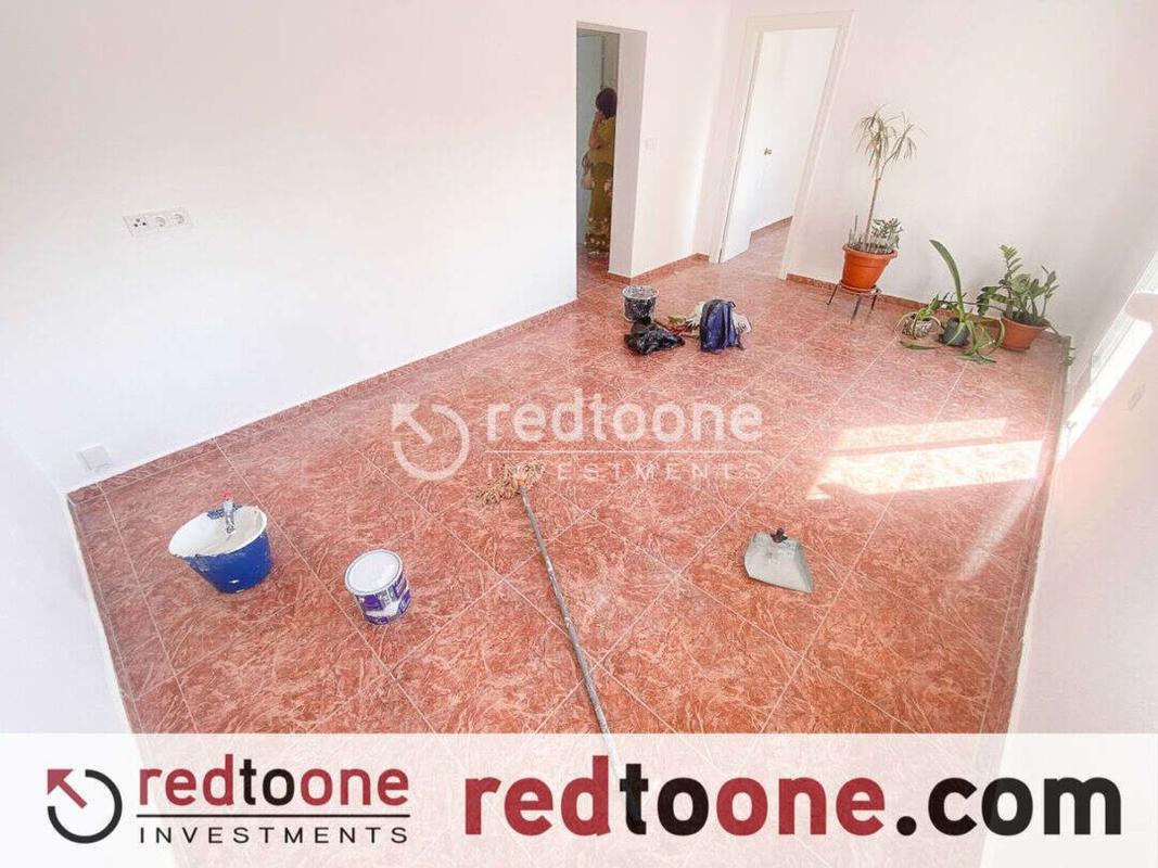 Sale of apartment in Piso en Colonia Requena - Virgen del Carmen, Alicante / Alacant, Alicante
 photo 3