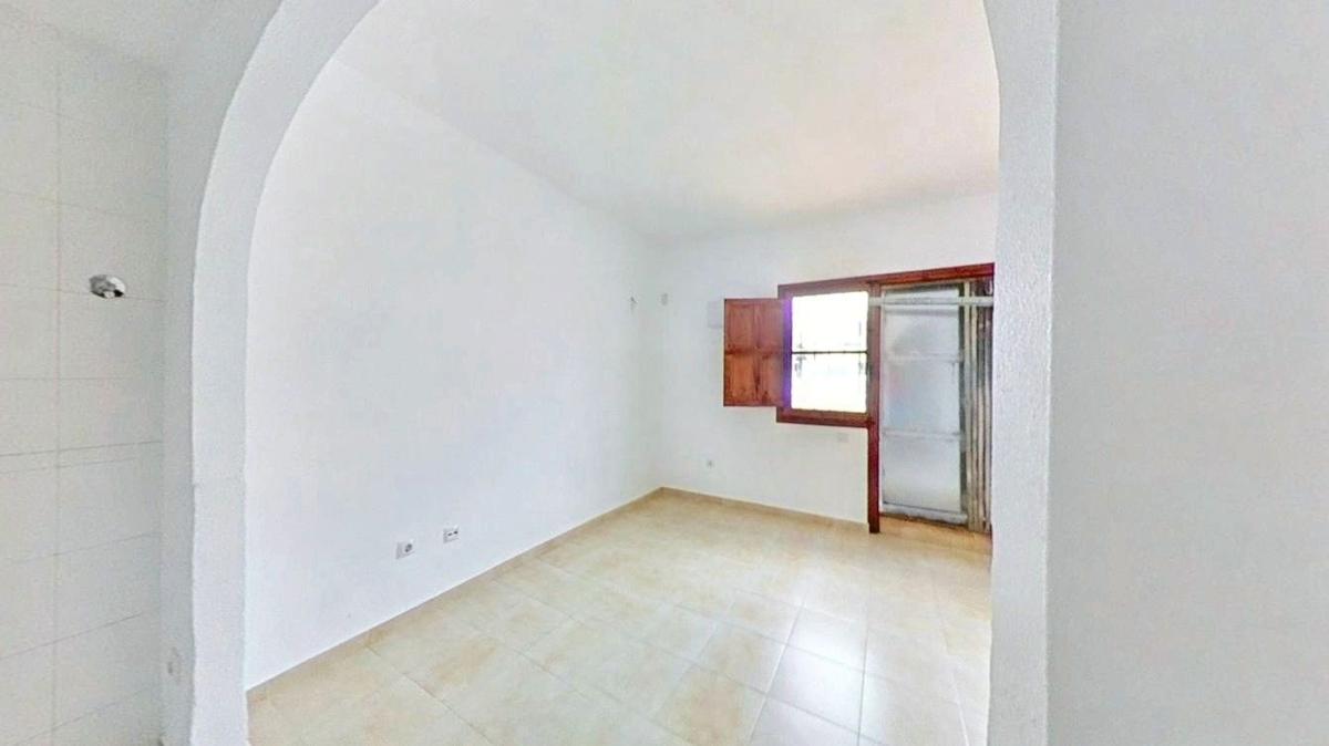 Недвижимость на продажу и в аренду в Испании photo 3