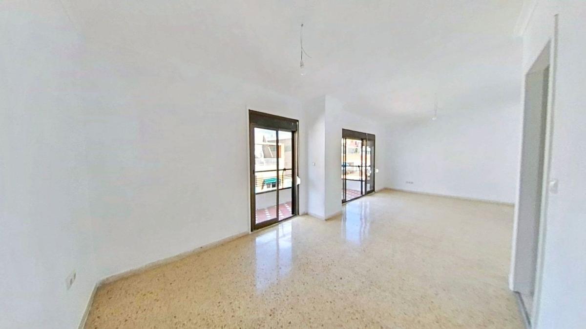 Sale of apartment in Piso en Santo Domingo, Alicante / Alacant, Alicante
photo 1