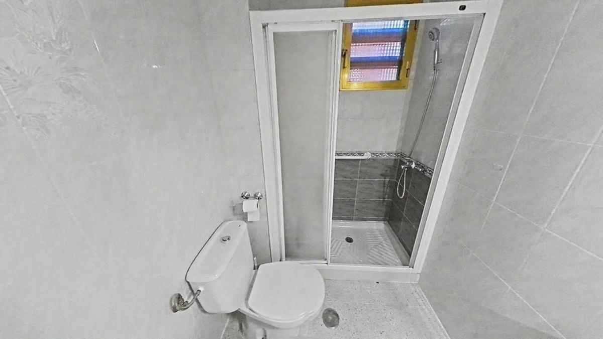 Sale of apartment in Piso en Princesa Mercedes, Alicante / Alacant, Alicante
photo 1