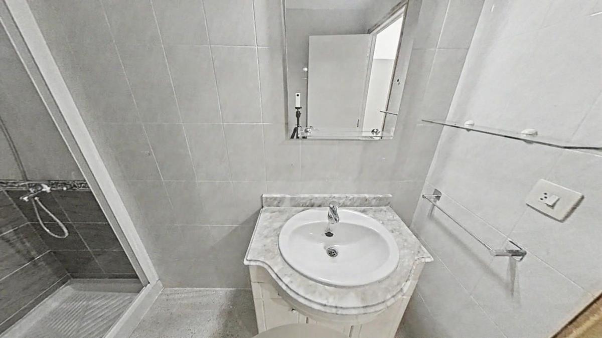 Sale of apartment in Piso en Princesa Mercedes, Alicante / Alacant, Alicante
photo 2