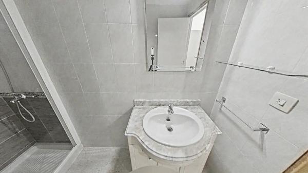 Sale of flat in Piso en Princesa Mercedes, Alicante / Alacant, Alicante
thumbnail 2