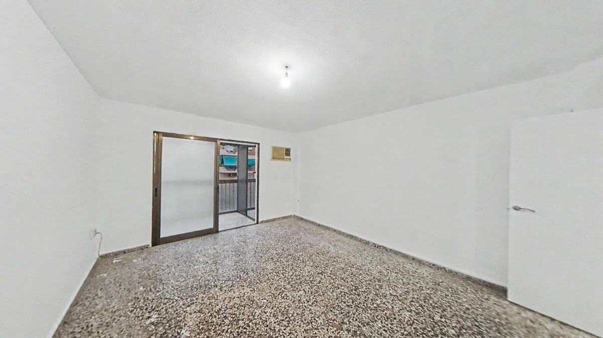 Sale of apartment in Piso en Princesa Mercedes, Alicante / Alacant, Alicante
photo 3