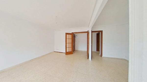 Sale of flat in Piso en Carolinas Bajas, Alicante / Alacant, Alicante
 photo 4