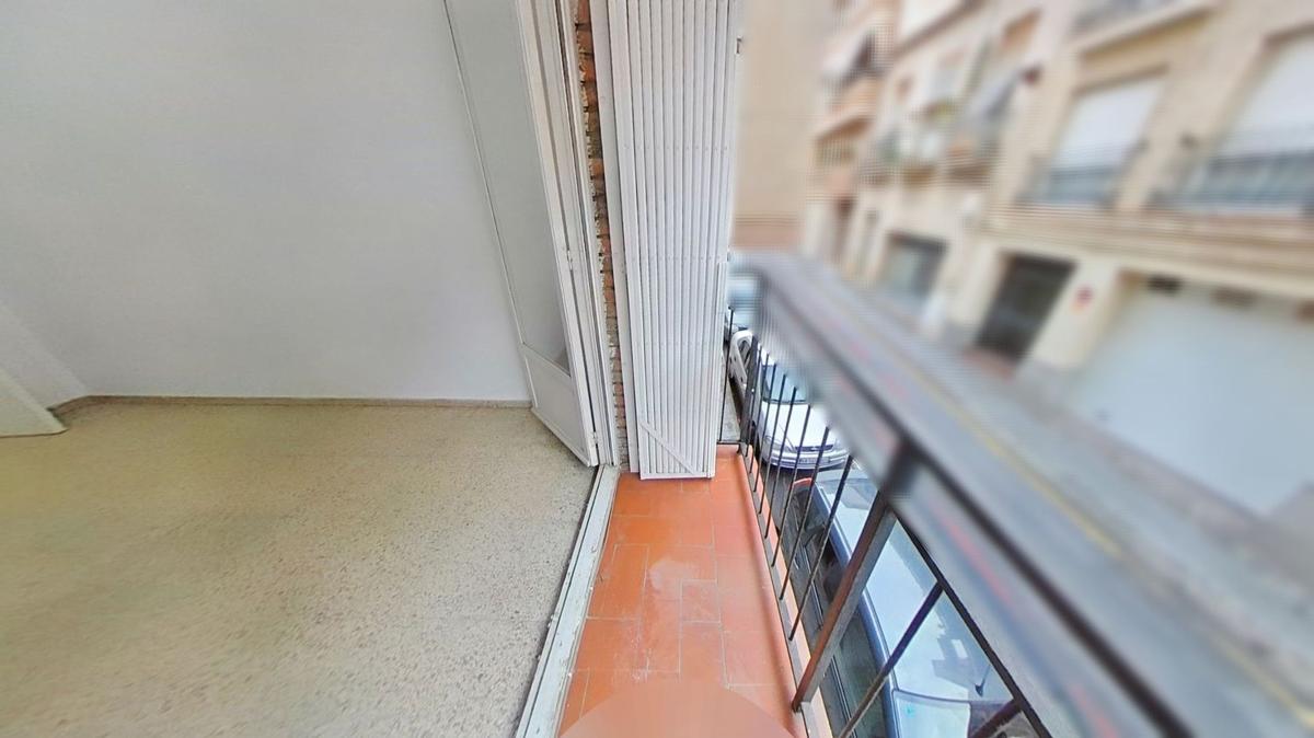 Sale of apartment in Piso en Carolinas Bajas, Alicante / Alacant, Alicante
photo 4