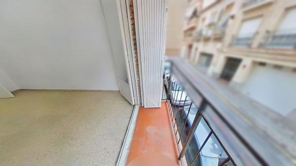 Sale of flat in Piso en Carolinas Bajas, Alicante / Alacant, Alicante
 photo 4