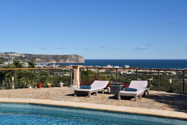 Independent chalet for sale in Casa o chalet en Pinomar - Pinosol, Jávea/Xàbia, Jávea/Xàbia
 photo 1