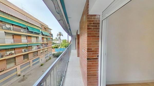 Sprzedaż mieszkania w Piso en Campoamor, Alicante / Alacant, Alicante / Alacant
thumbnail 2