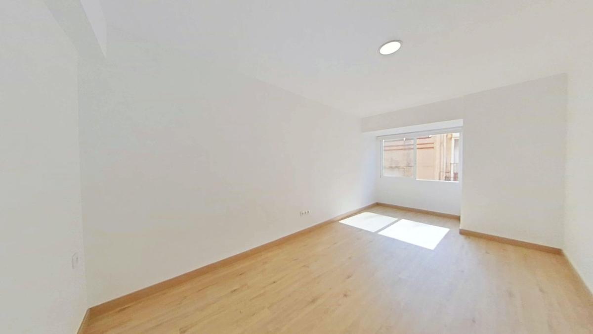 Sale of apartment in Piso en Carolinas Bajas, Alicante / Alacant, Alicante
photo 5