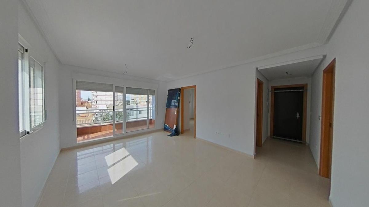 Продажа квартиры на Piso en Calle Santa Petra s/n, Nueva Torrevieja, Torrevieja, Торревьеха
 photo 5